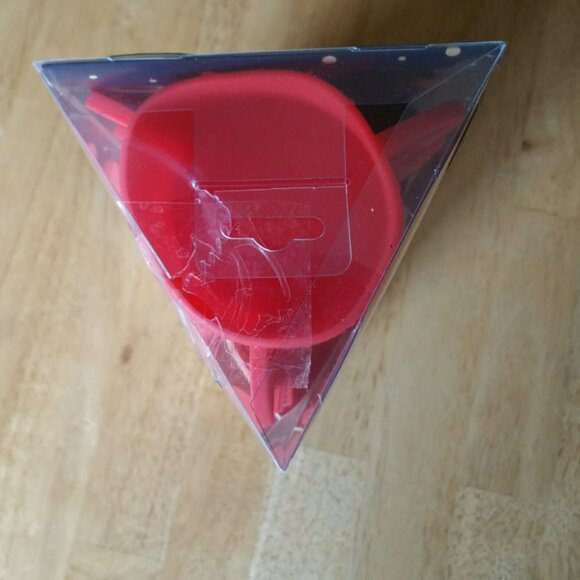 Rocket Ship Baking Cups - Picture 6 of 8